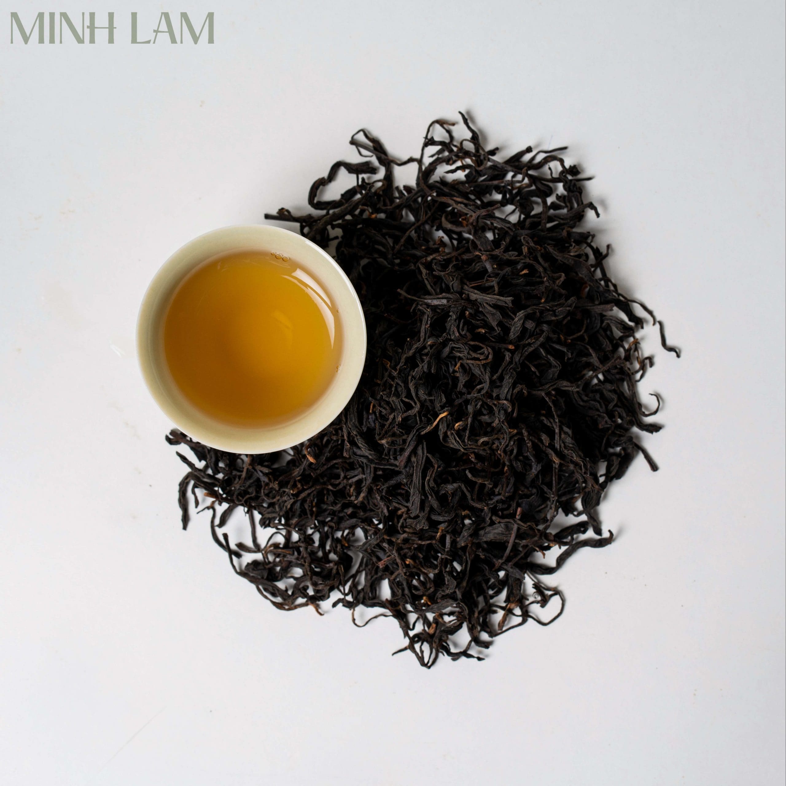 Đại Hồng Bào Minh Lam